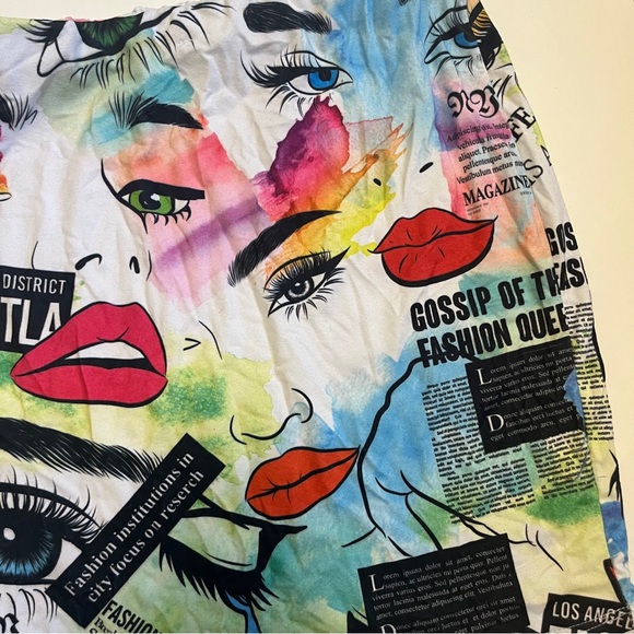 vintage newspaper print Y2K mini skirt - Picture 5 of 15